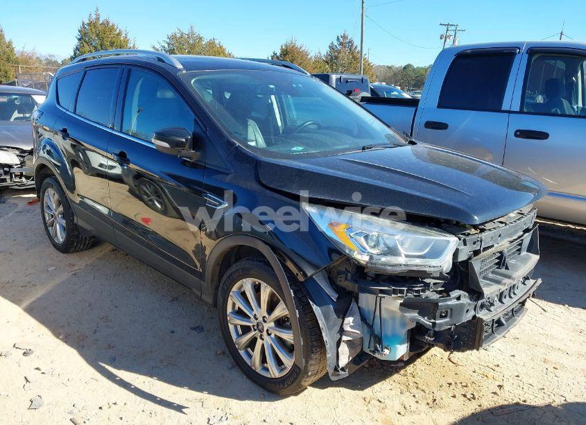 2017 Ford Escape TITANIUM (VIN 1FMCU9JD7HUE51160) main photo