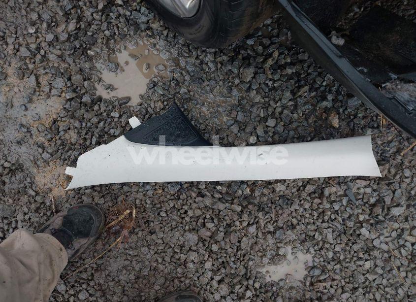 Photo 12 of 2017 Ford Escape TITANIUM (VIN 1FMCU9JD8HUB14044)