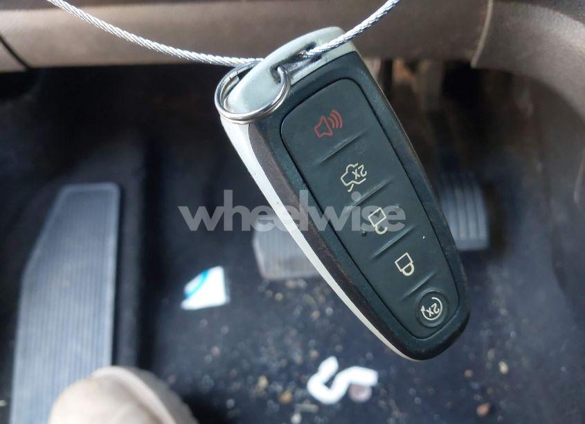 Photo 11 of 2017 Ford Escape TITANIUM (VIN 1FMCU9JD8HUC85523)