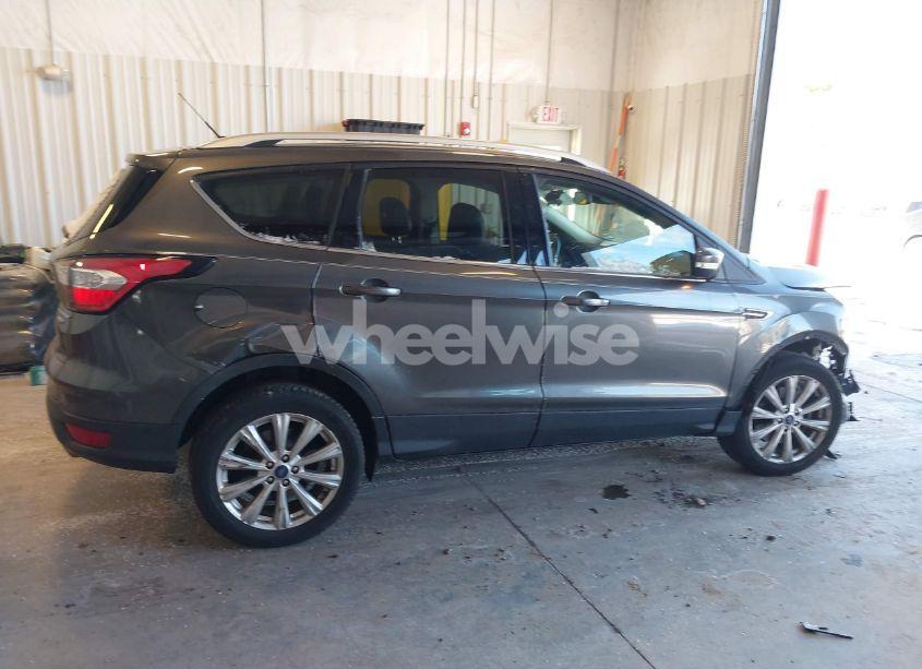 Photo 13 of 2017 Ford Escape TITANIUM (VIN 1FMCU9JD8HUD14907)