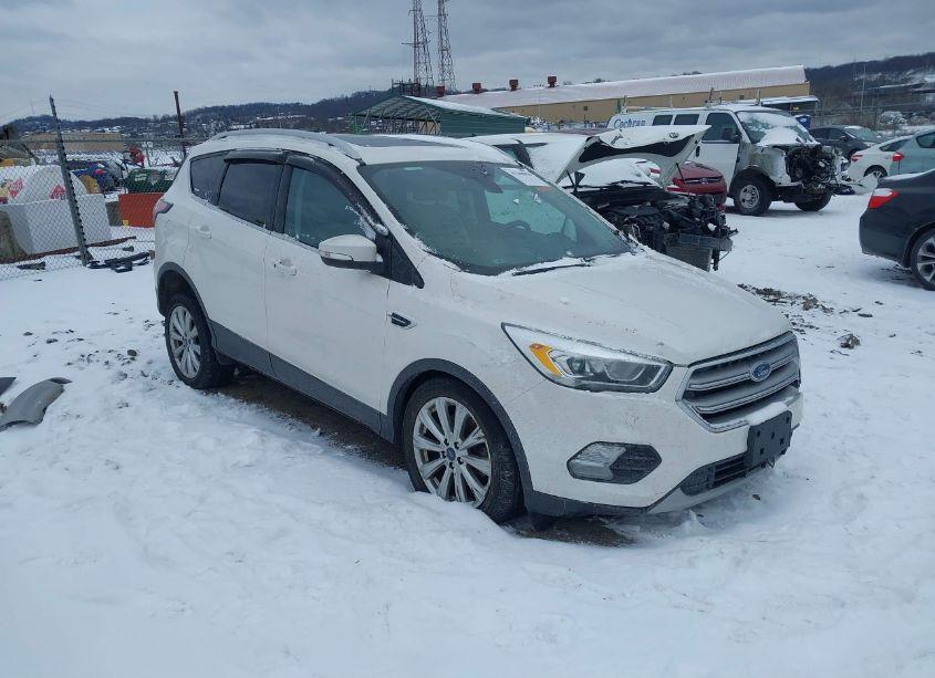 2017 Ford Escape TITANIUM (VIN 1FMCU9JD8HUE04011) main photo