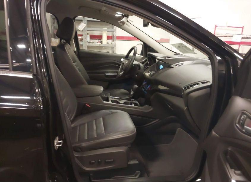 Photo 5 of 2017 Ford Escape TITANIUM (VIN 1FMCU9JD9HUA47308)