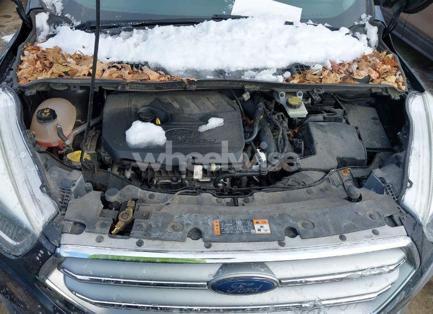 Photo 10 of 2017 Ford Escape TITANIUM (VIN 1FMCU9JD9HUE03417)