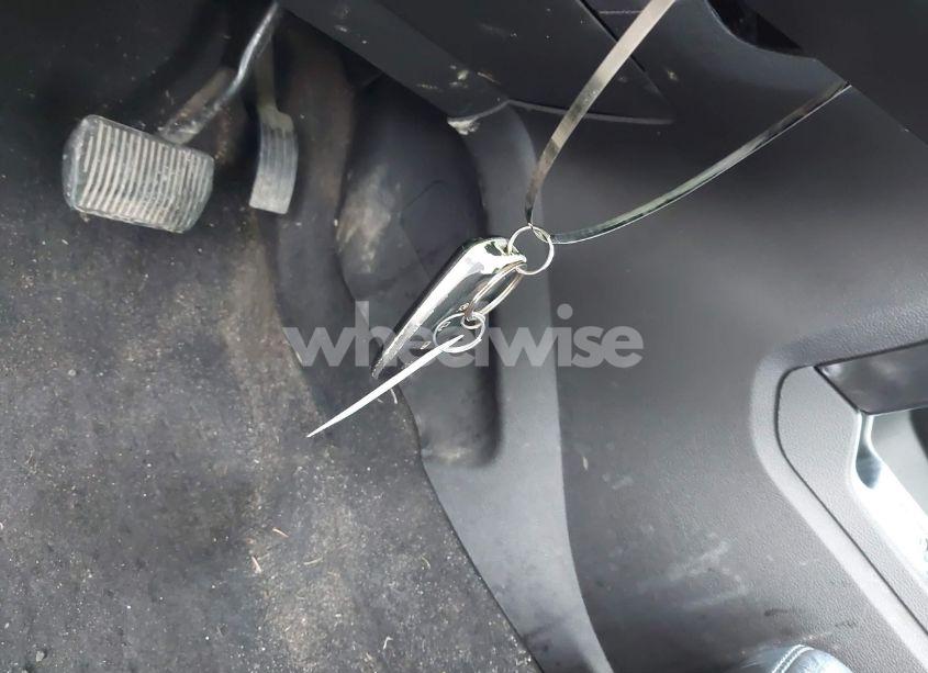 Photo 11 of 2017 Ford Escape TITANIUM (VIN 1FMCU9JD9HUE03417)