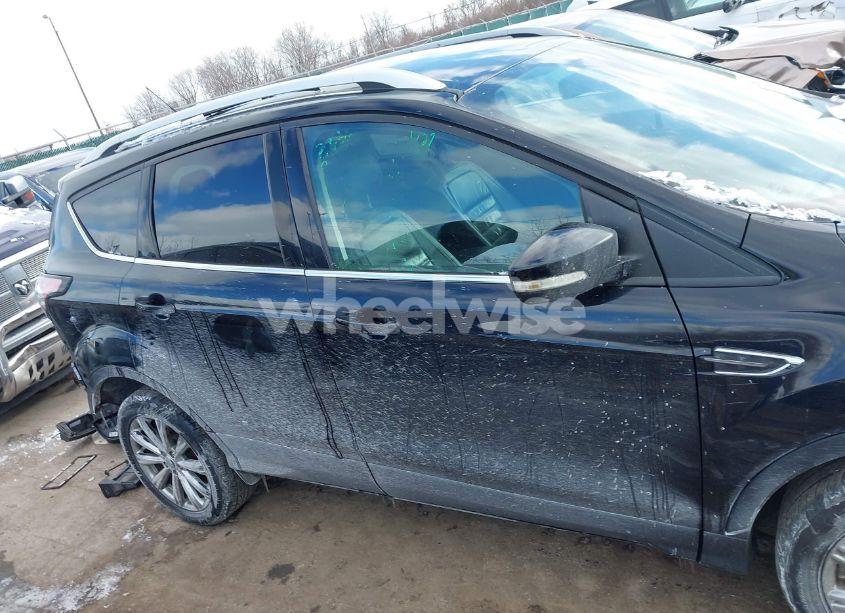 Photo 14 of 2017 Ford Escape TITANIUM (VIN 1FMCU9JD9HUE03417)