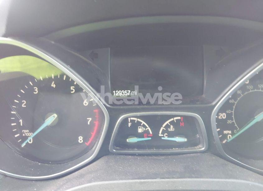 Photo 16 of 2017 Ford Escape TITANIUM (VIN 1FMCU9JD9HUE03417)