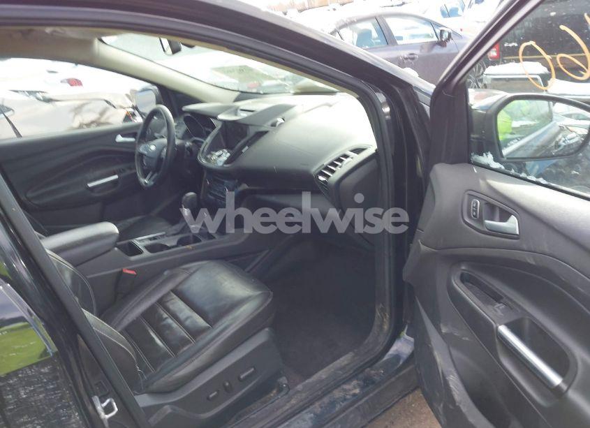 Photo 5 of 2017 Ford Escape TITANIUM (VIN 1FMCU9JD9HUE03417)