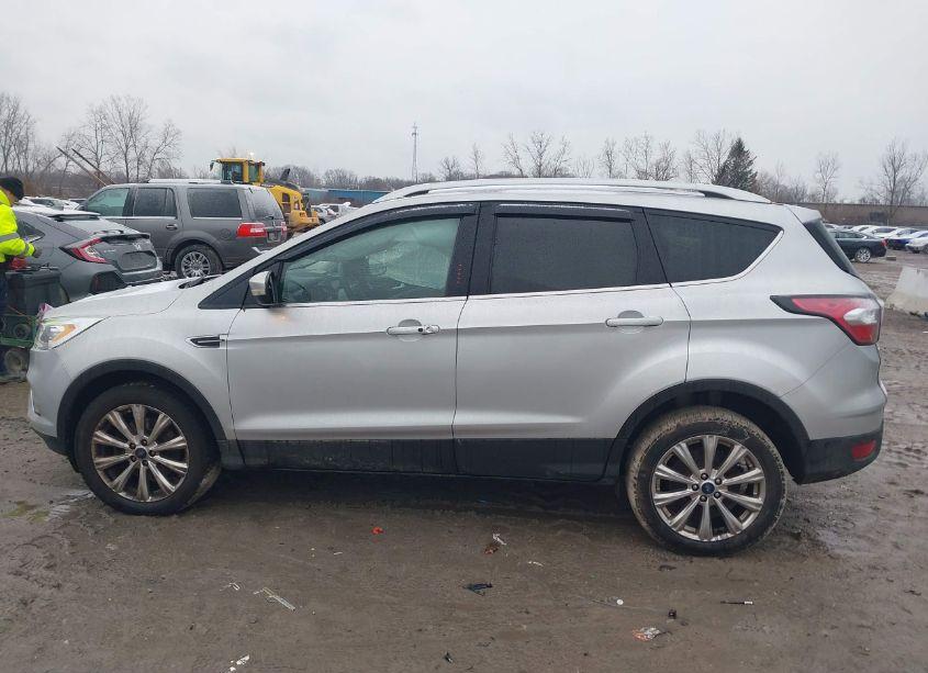 Photo 14 of 2017 Ford Escape TITANIUM (VIN 1FMCU9JDXHUA37161)