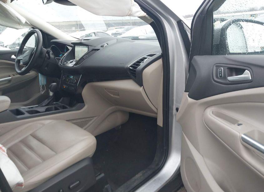 Photo 5 of 2017 Ford Escape TITANIUM (VIN 1FMCU9JDXHUA37161)