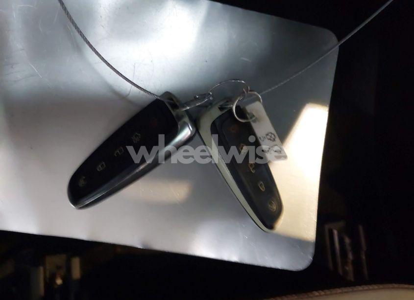 Photo 11 of 2017 Ford Escape TITANIUM (VIN 1FMCU9JDXHUD16223)