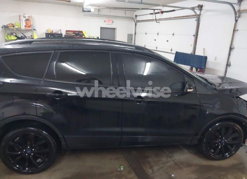 Photo 14 of 2017 Ford Escape TITANIUM (VIN 1FMCU9JDXHUD16223)