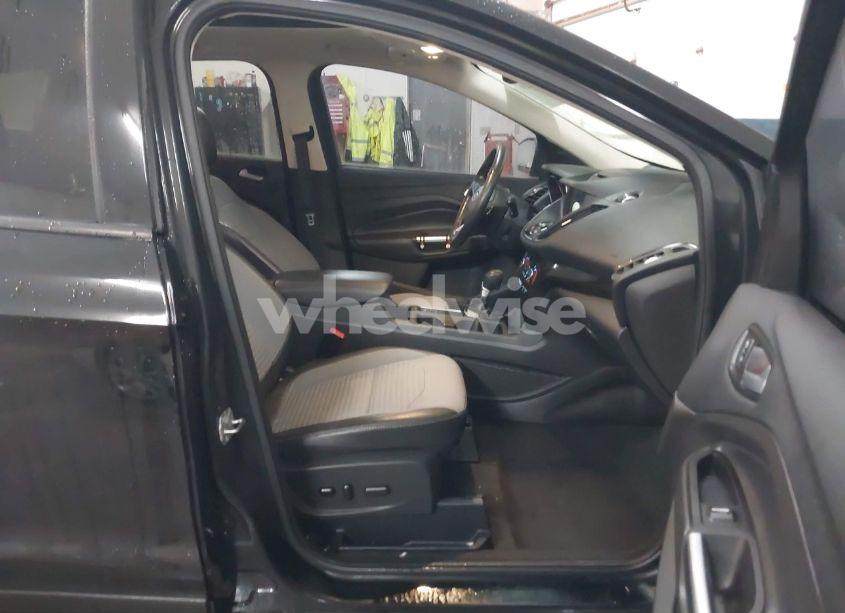 Photo 5 of 2017 Ford Escape TITANIUM (VIN 1FMCU9JDXHUD16223)