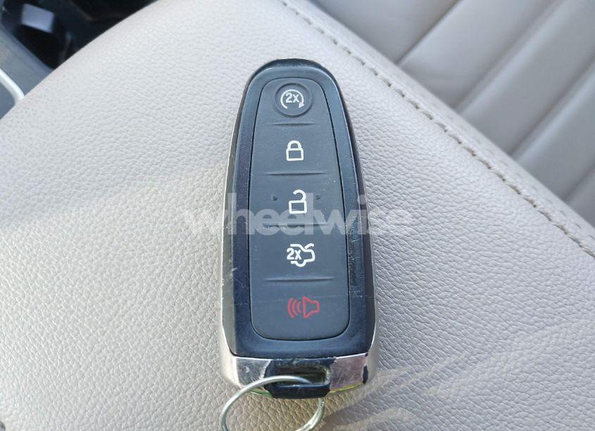 Photo 11 of 2017 Ford Escape TITANIUM (VIN 1FMCU9JDXHUE03734)