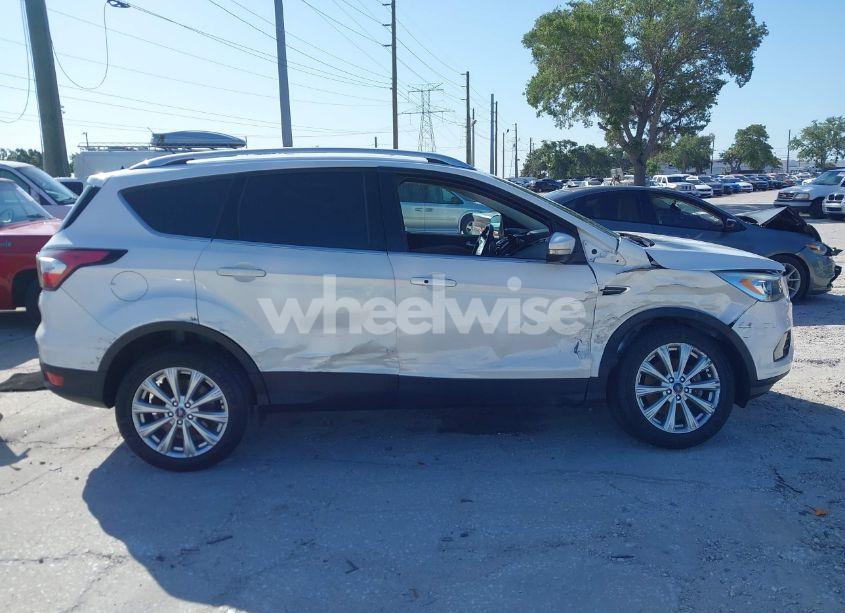 Photo 13 of 2017 Ford Escape TITANIUM (VIN 1FMCU9JDXHUE03734)