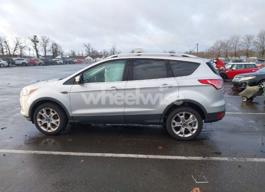 Photo 14 of 2014 Ford Escape TITANIUM (VIN 1FMCU9JX0EUB38182)