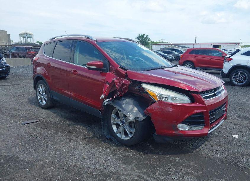 2014 Ford Escape TITANIUM (VIN 1FMCU9JX0EUB68654) main photo