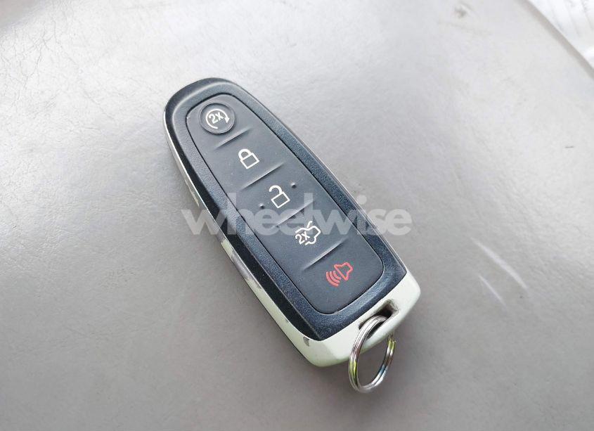 Photo 11 of 2016 Ford Escape TITANIUM (VIN 1FMCU9JX1GUB00835)