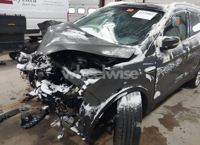 Photo 6 of 2016 Ford Escape TITANIUM (VIN 1FMCU9JX1GUB00835)