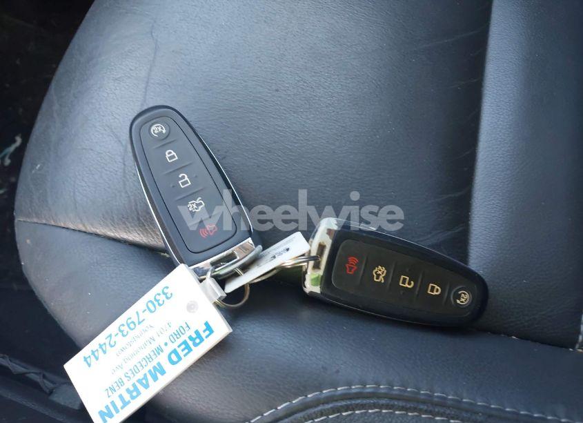 Photo 11 of 2016 Ford Escape TITANIUM (VIN 1FMCU9JX2GUA50916)