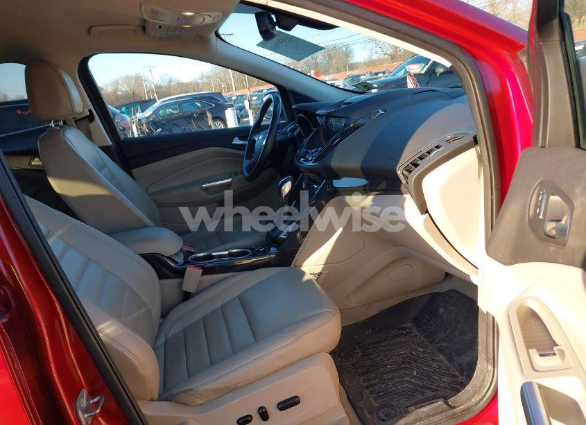 Photo 5 of 2016 Ford Escape TITANIUM (VIN 1FMCU9JX3GUC18322)