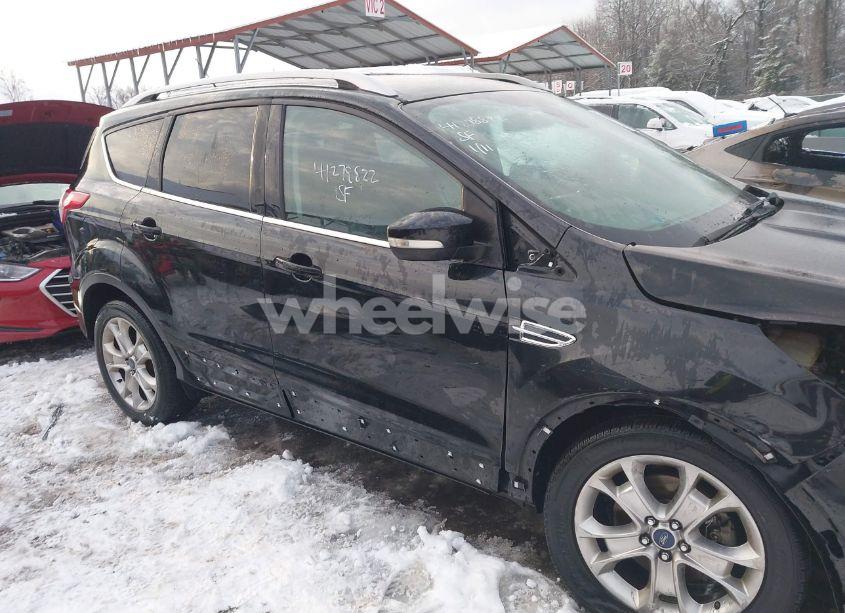 Photo 18 of 2015 Ford Escape TITANIUM (VIN 1FMCU9JX4FUA72592)