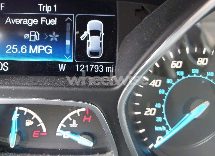 Photo 15 of 2016 Ford Escape TITANIUM (VIN 1FMCU9JX4GUB72080)