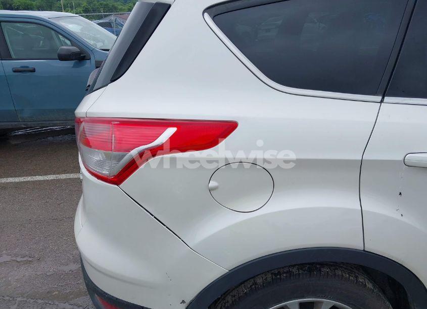 Photo 6 of 2016 Ford Escape TITANIUM (VIN 1FMCU9JX4GUB72080)