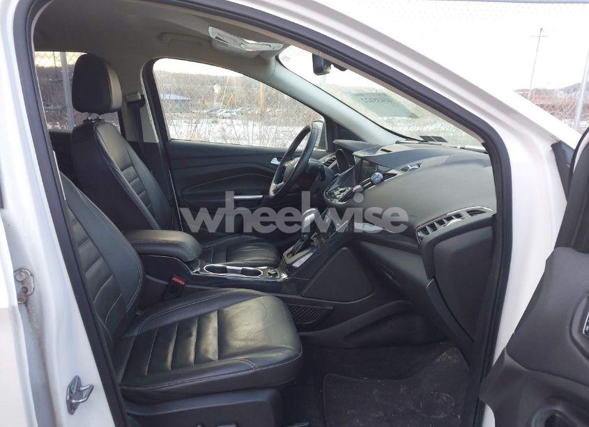 Photo 5 of 2016 Ford Escape TITANIUM (VIN 1FMCU9JX4GUC64256)