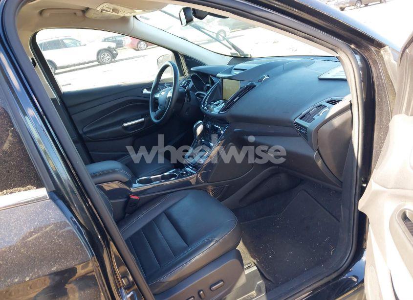 Photo 5 of 2015 Ford Escape TITANIUM (VIN 1FMCU9JX5FUC00578)