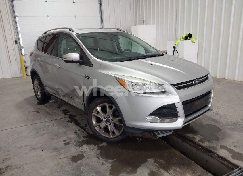 2015 Ford Escape TITANIUM (VIN 1FMCU9JX5FUC31099) main photo