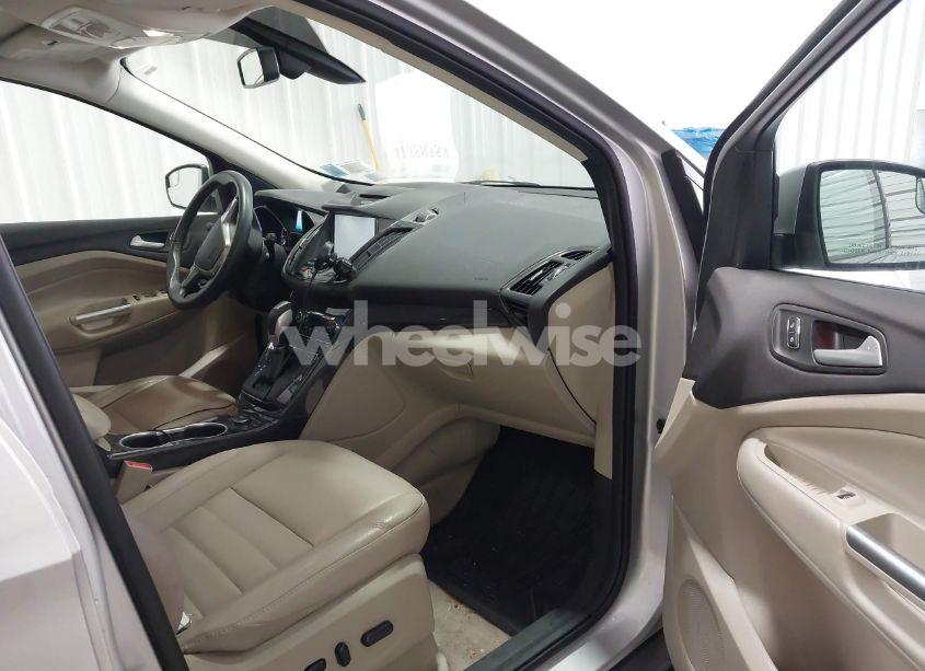 Photo 5 of 2015 Ford Escape TITANIUM (VIN 1FMCU9JX5FUC31099)