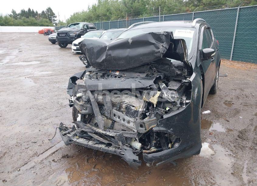 Photo 2 of 2015 Ford Escape TITANIUM (VIN 1FMCU9JX6FUA05685)