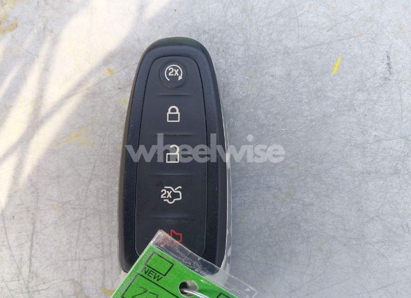 Photo 11 of 2015 Ford Escape TITANIUM (VIN 1FMCU9JX6FUB28113)