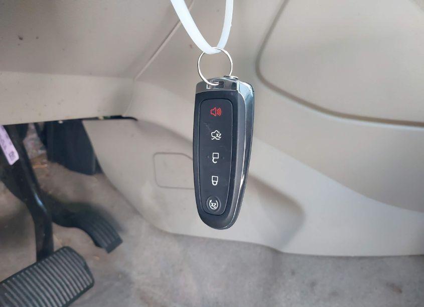 Photo 11 of 2016 Ford Escape TITANIUM (VIN 1FMCU9JX6GUA71686)