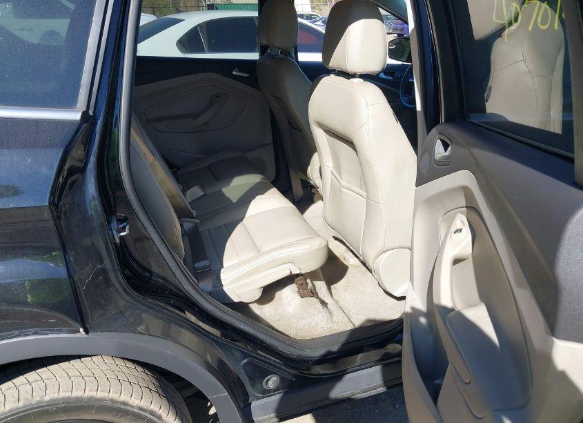 Photo 8 of 2016 Ford Escape TITANIUM (VIN 1FMCU9JX6GUA71686)