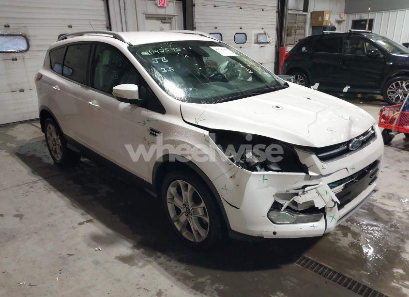 2014 Ford Escape TITANIUM (VIN 1FMCU9JX7EUC59100) main photo