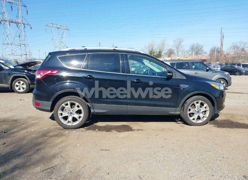 Photo 14 of 2016 Ford Escape TITANIUM (VIN 1FMCU9JX7GUB51174)