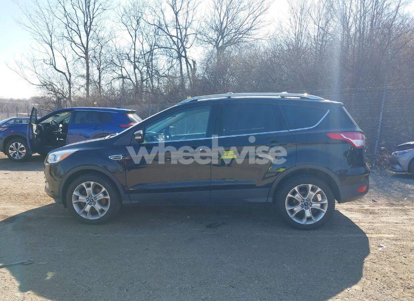 Photo 15 of 2016 Ford Escape TITANIUM (VIN 1FMCU9JX7GUB51174)