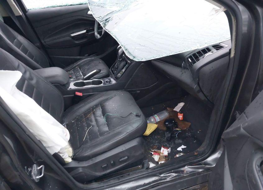 Photo 5 of 2016 Ford Escape TITANIUM (VIN 1FMCU9JX8GUA16687)