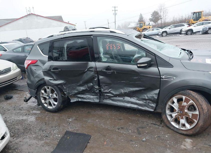 Photo 6 of 2016 Ford Escape TITANIUM (VIN 1FMCU9JX8GUA16687)