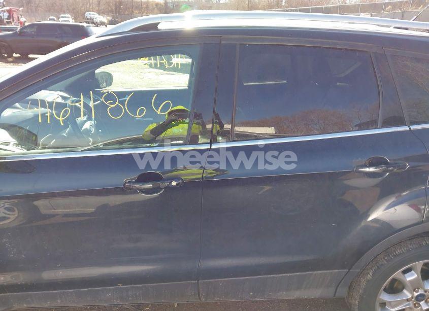 Photo 14 of 2015 Ford Escape TITANIUM (VIN 1FMCU9JX9FUA30970)