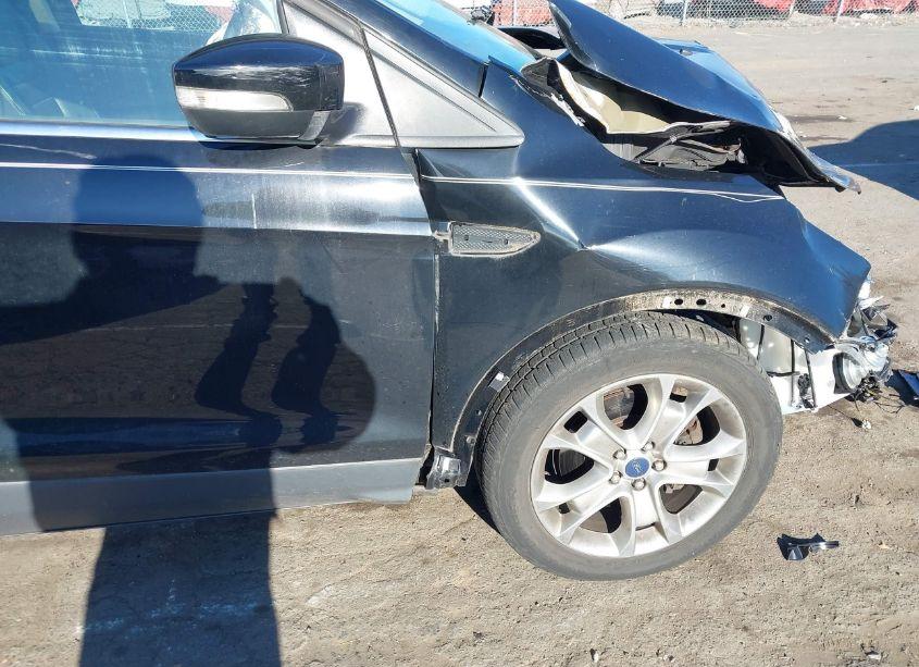 Photo 19 of 2016 Ford Escape TITANIUM (VIN 1FMCU9JX9GUB10366)