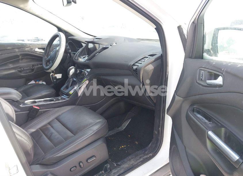 Photo 5 of 2016 Ford Escape TITANIUM (VIN 1FMCU9JX9GUC55049)