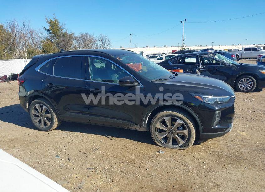 Photo 13 of 2024 Ford Escape PLATINUM (VIN 1FMCU9JZ6RUB37576)