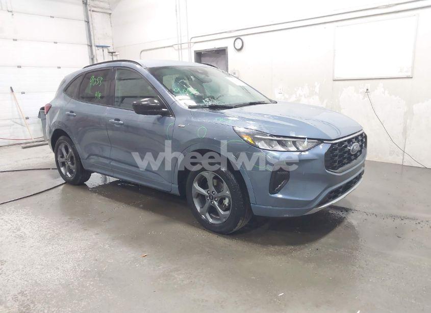 2023 Ford Escape ST-LINE (VIN 1FMCU9MN0PUA57910) main photo