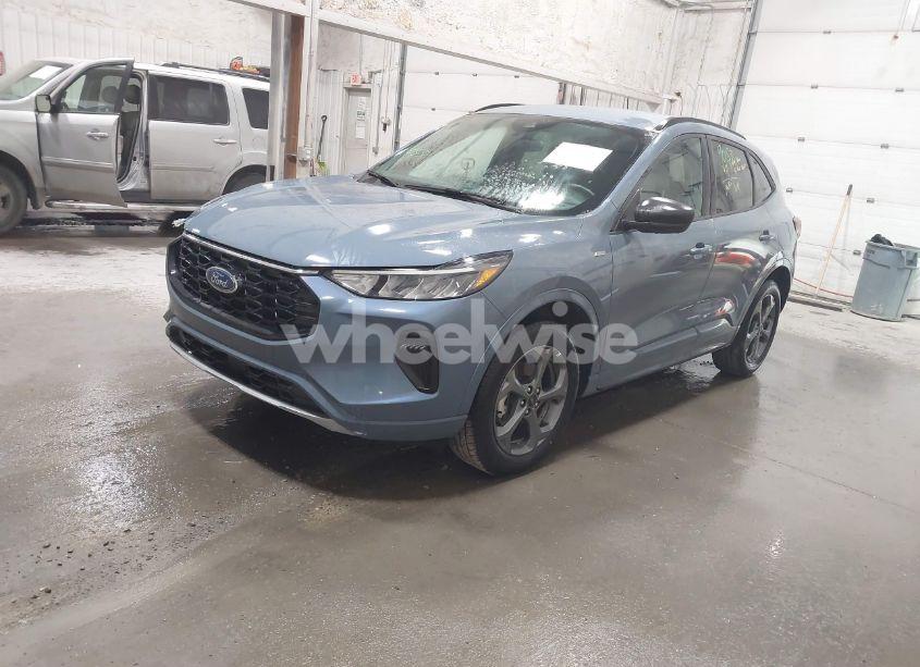 Photo 2 of 2023 Ford Escape ST-LINE (VIN 1FMCU9MN0PUA57910)