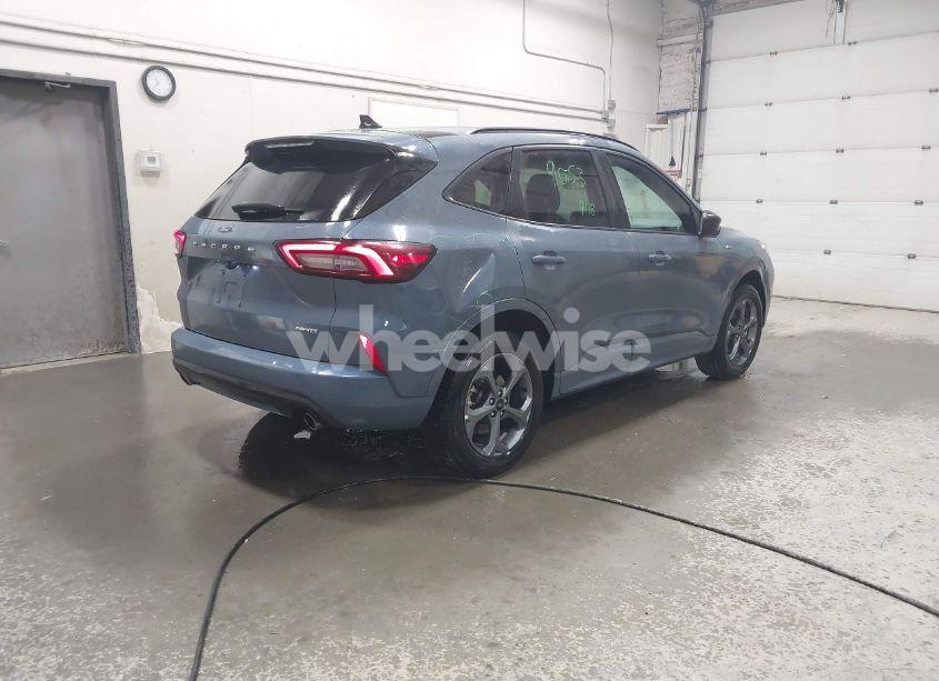 Photo 4 of 2023 Ford Escape ST-LINE (VIN 1FMCU9MN0PUA57910)