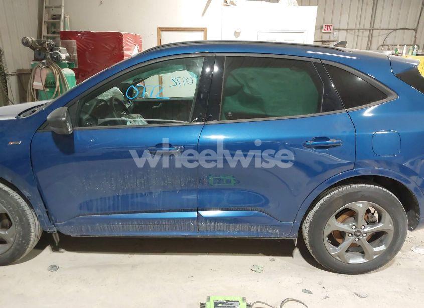 Photo 14 of 2023 Ford Escape ST-LINE (VIN 1FMCU9MN0PUB30158)