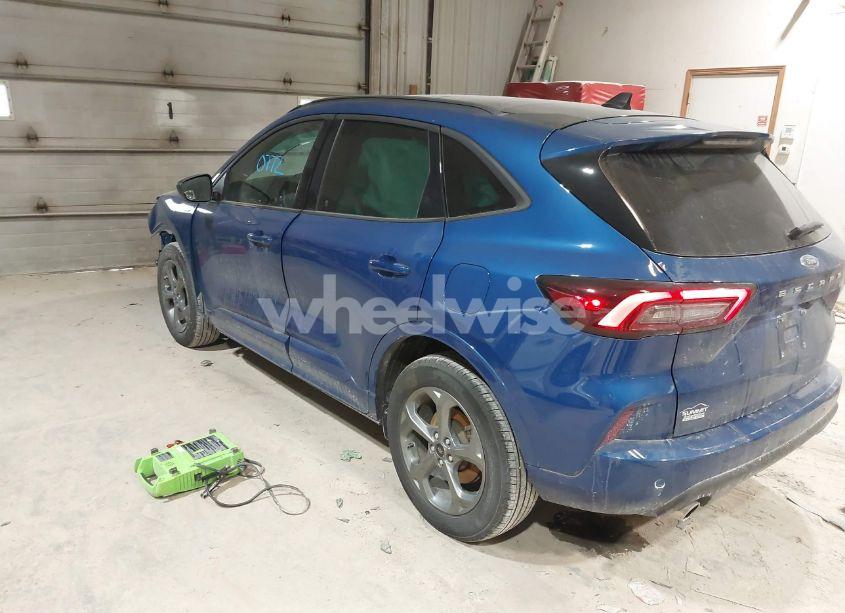Photo 3 of 2023 Ford Escape ST-LINE (VIN 1FMCU9MN0PUB30158)