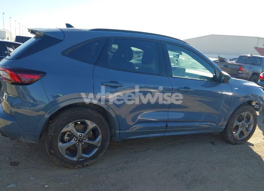 Photo 13 of 2023 Ford Escape ST-LINE (VIN 1FMCU9MN0PUB47901)
